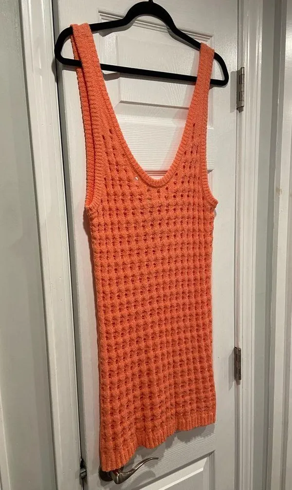 NWT Uncharted Threads Size L Coral Stretchy Knit Crochet Terry Cover Up Dress - Image 4