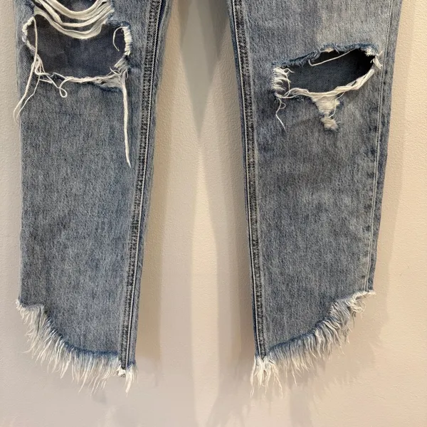 Hidden Jeans with Fray Bottom Ripped Jeans - Image 2
