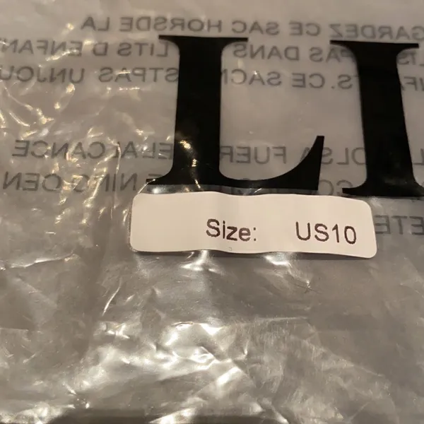 Woman’s A-Line V-Neck Chiffon Prom or Formal Dress Size 10 NWT - Image 10