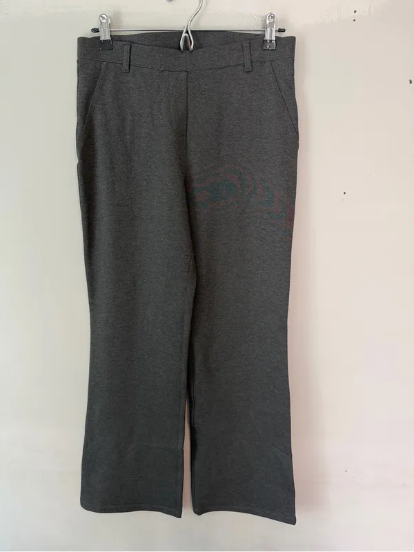 Quince Ultra Stretch Ponte Bootcut Pant Charcoal Grey Medium - Image 2