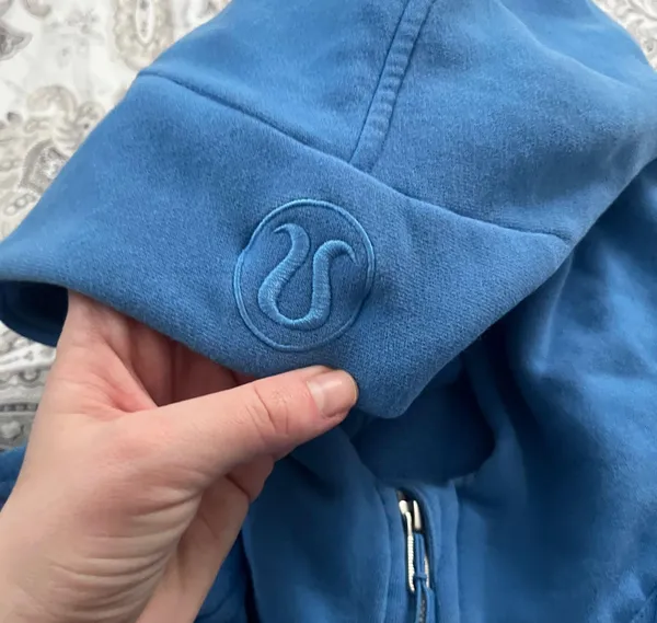 Lululemon Scuba Oversized Full Zip Hoodie Xs/s Blue Nile - Image 4