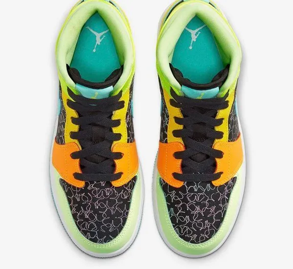 Nike Air Jordan 1 Mid - Image 3