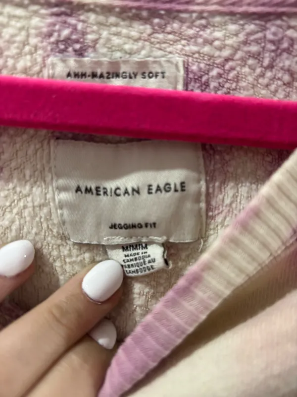 American Eagle Sweatshirt - Image 3