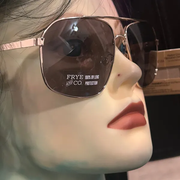 FRYE AND CO. Women's Aviator Sunglasses with Brown Lenses and Gold Frame - Image 4