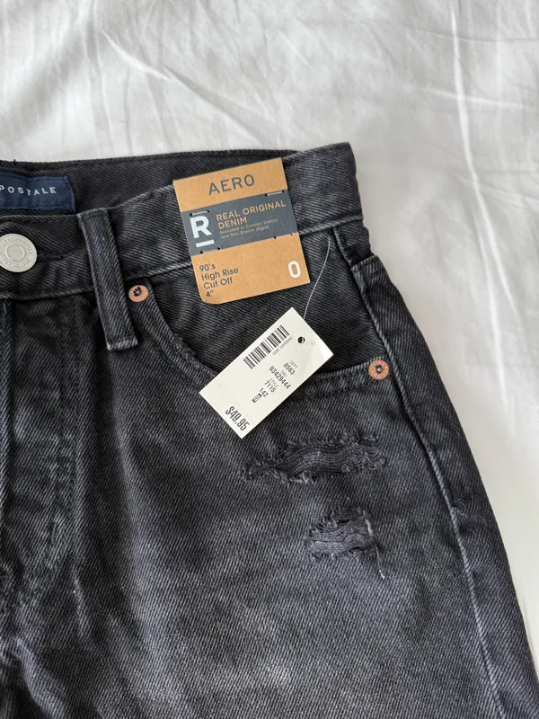 Black 90’s High Rise Cut Off Denim Shorts - Image 3