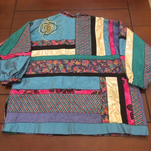 Vintage 80s quilt jacket large Blue - Image 4