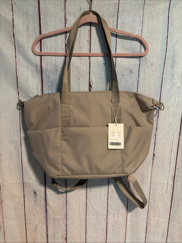 NWT Everlane The Renew Transit 3- Way Tote - Image 7
