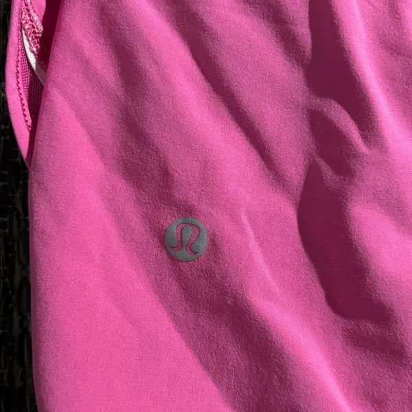 Lululemon Hotty Hot High Rise Skirt *Long Mesh Swift Sonic Pink Size 4 - Image 6