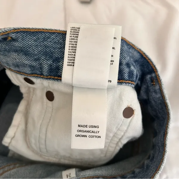 Agolde Parker Vintage Cut Off Short in Riptide 24 - Image 15