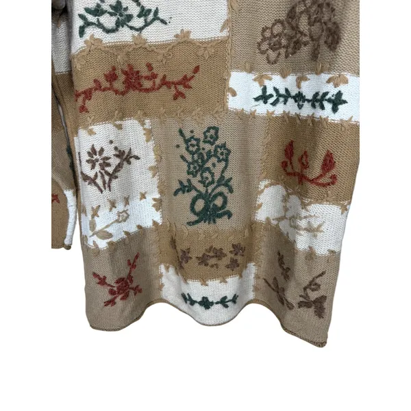 Jaclyn Smith Womens Patchwork Floral Knit Sweater Tan Cream Green Size M - Image 3