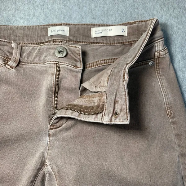 J. Jill Denim Authentic Fit Cropped Jeans Women's Sz 2P Tan/Taupe Raw‎ Hem EUC - Image 4