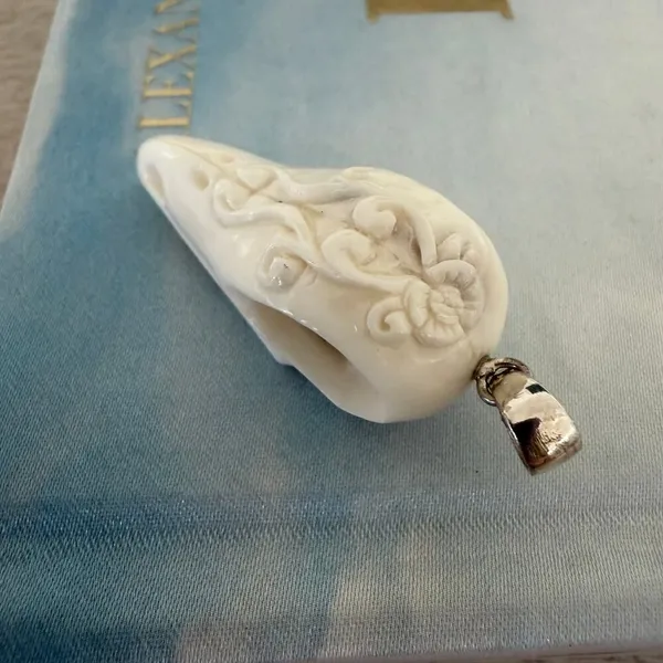 Hand Carved Raven Skull Pendant Sterling Silver - Image 4