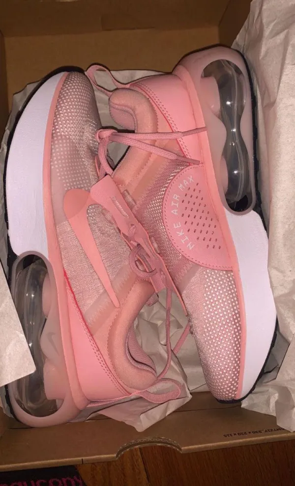 Nike Air Max Shoes - Image 5