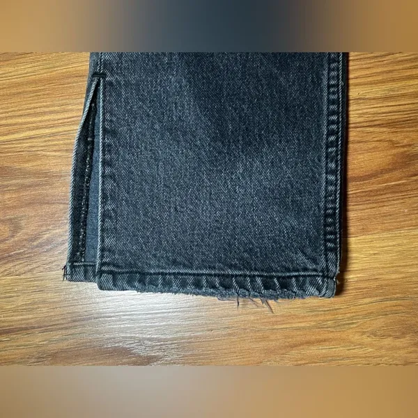 Abercrombie & Fitch The 90's Straight Ultra High Rise Size 26/2s Black Washed - Image 7
