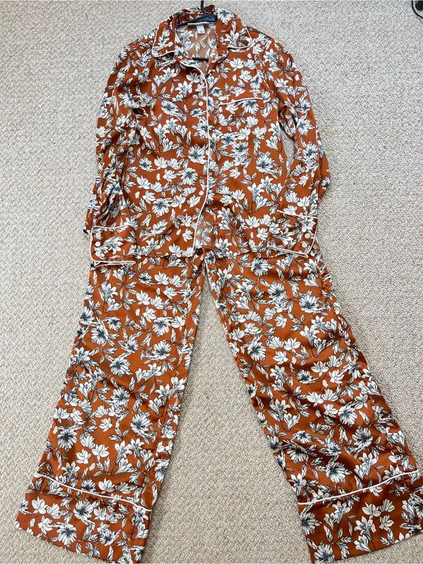 La Ligne X Target Pajamas Set Floral Button Down Top Longsleeve & Bottom XSmall - Image 3