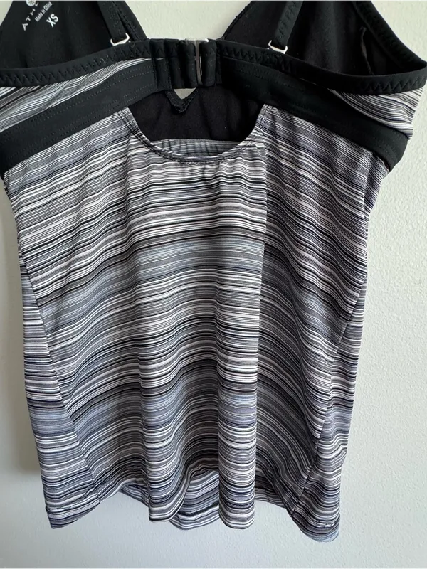 Athleta Black and Gray Striped Tankini Swim Top XS - Image 5