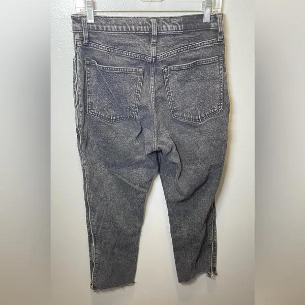 Abercrombie & Fitch Women's Zip Side Ultra High Rise Mom‎ Jean Black Size 10 - Image 3