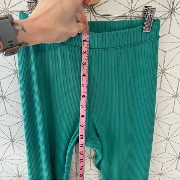 Alo Yoga Blissful Ribbed High Waist Legging Ocean Mist 7/8 - Image 8