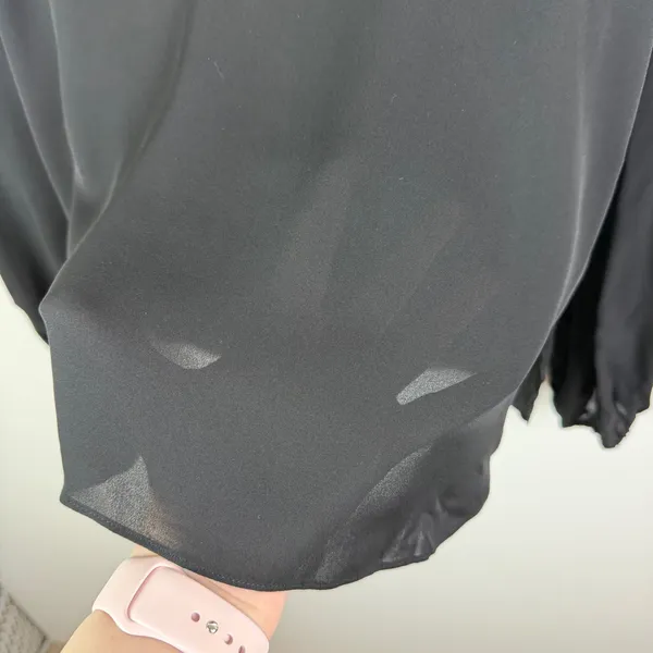Elie Tahari Black Lace Blouse Small Sheer Lightweight Minimalist Neutral Office‎ - Image 3