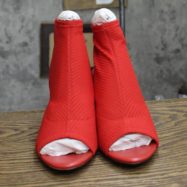 NWT Katy Perry Womens Vintage Fabric Block Heels 1673d5573cc929 Red 6.5M - Image 3