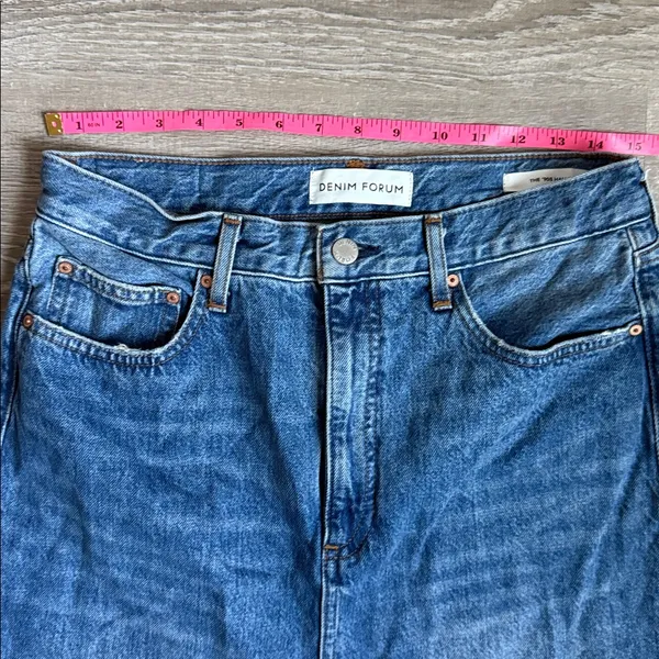Aritzia Denim Forum The '90s Halle Jean Skirt 29 - Image 7