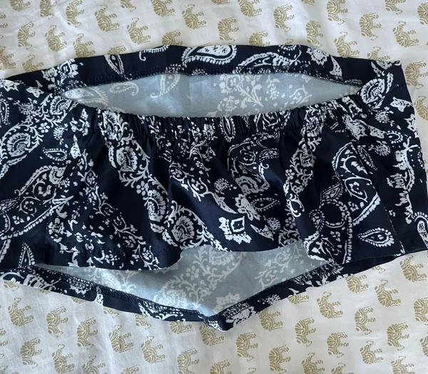 Blue Paisley Strapless Crop - Image 4