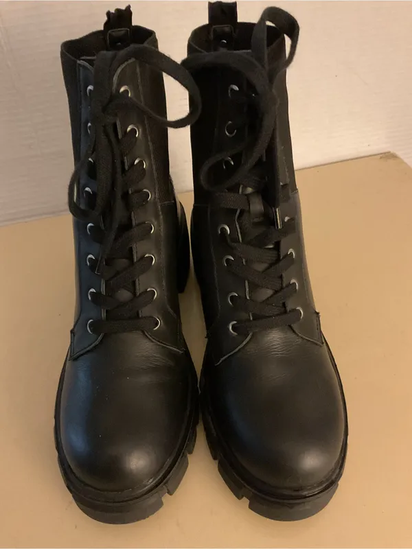 Steve Madden women Black platform Lace-Up Chunky Combat Boots US 9.5 - Image 5