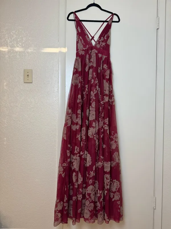 Ever After Red Floral Sleeveless V-Neck Open Back Maxi Dress NWT Size S - Image 2