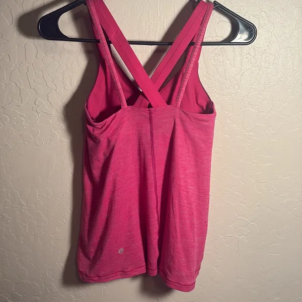 Lululemon Run For Gold Tank Top - Image 2