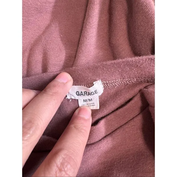 Garage Brown “Wanted” Graphic Cropped Tee – Size Medium - Image 7