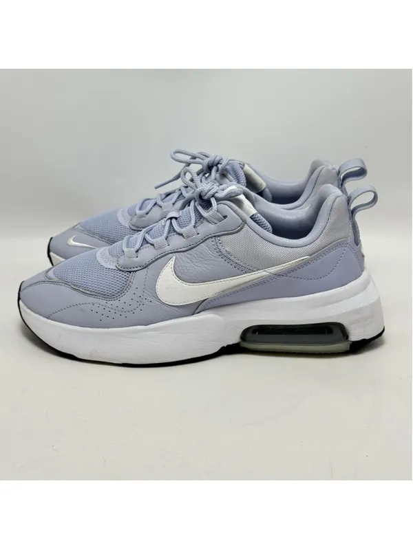 Nike Women's Air Max Verona Ghost Metallic colorway Sneakers CU7904-001 Size 11 - Image 2