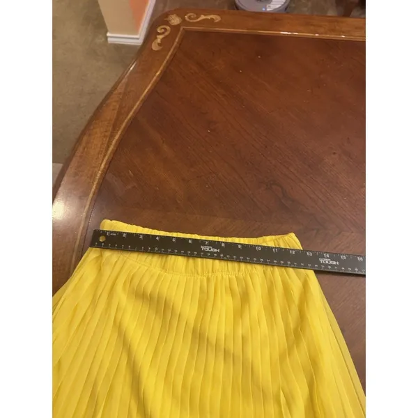 Papaya Pleated Skirt Size M Made In USA - Image 14