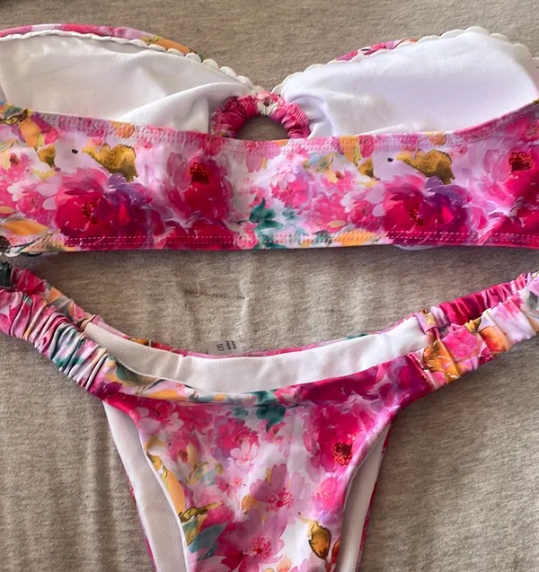 SheIn floral bikini - Image 4