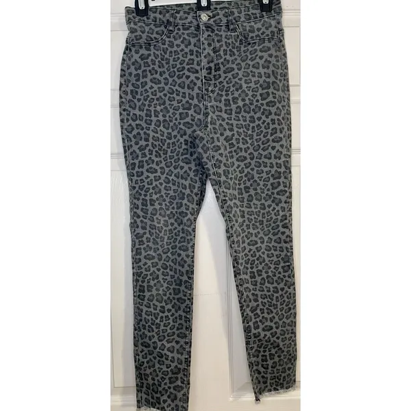 H&M Grey Leopard Animal Print Super Skinny Denim Jeans Raw Hem S - Image 2