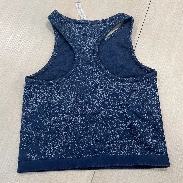 Lululemon speckled crop top - Image 2