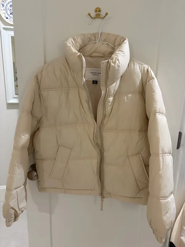 American Eagle Puffer Jacket - Image 3