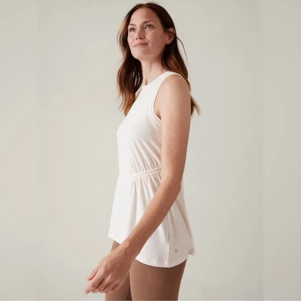 Athleta Air Out Cinch Tank in Magnolia White XL - Image 2