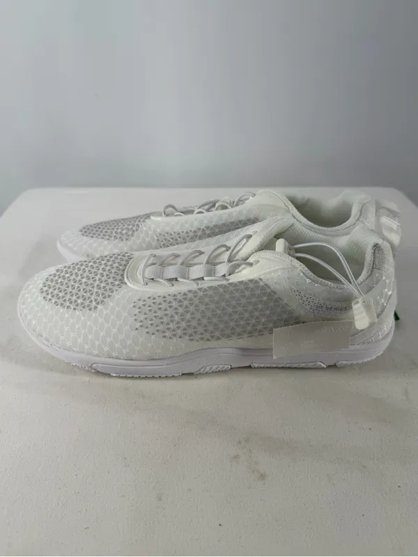 NWT Hike Footwear Series Cloud Ergonomics‎ Barefoot Shoe in White Unisex - Image 5