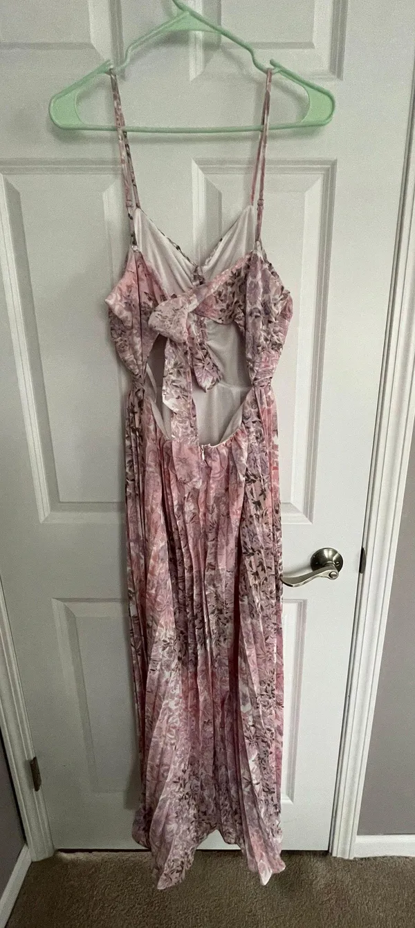 Boutique Dress Pink - Image 2