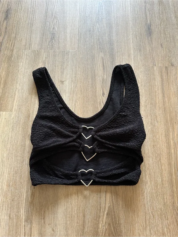 Black crop top with silver heart details - Image 2