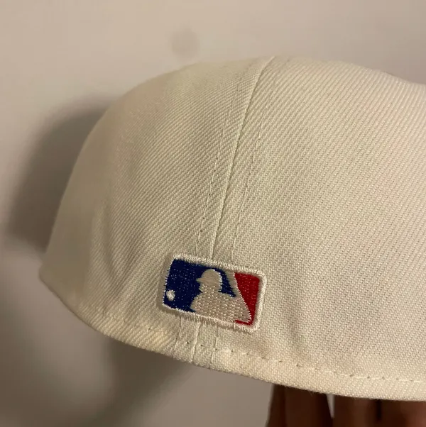 New Era Myfitteds phillie phanatic Phillies mascot logo size 7 1/8 Brand new sold out - Image 4