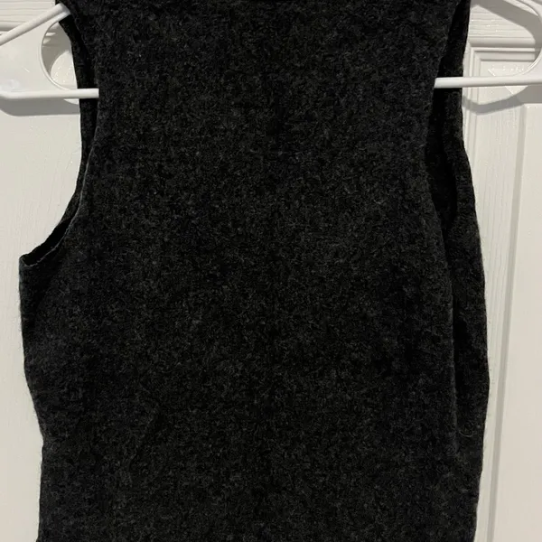 J crew wool cashmere blend sweater vest size medium - Image 2