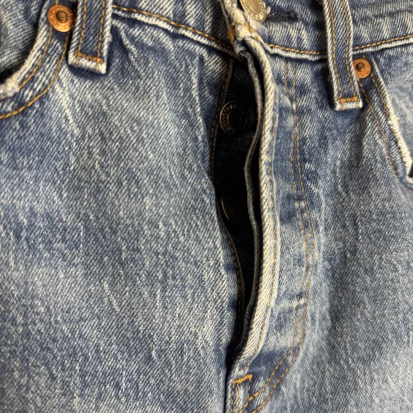 Levis Wedgie Jeans Womens 28 Blue High Rise Straight Leg Button Fly Denim - Image 4