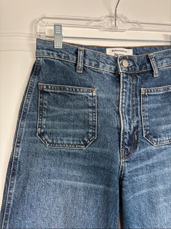 Reformation Alyssa Patch Pocket High Rise Wide Leg Jeans Anguilla Wash - Image 4