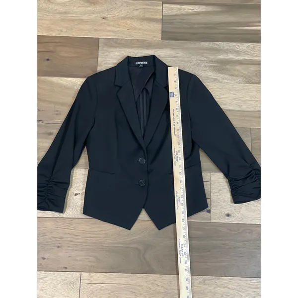 Express Black Single‑Breasted Ruched Sleeve Suit Jacket Size 4 - Image 5
