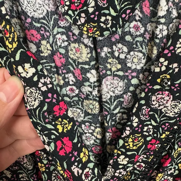 Ann Taylor Loft Ditsy Dark Floral Black Long Balloon Sleeve Romper Size Medium - Image 9