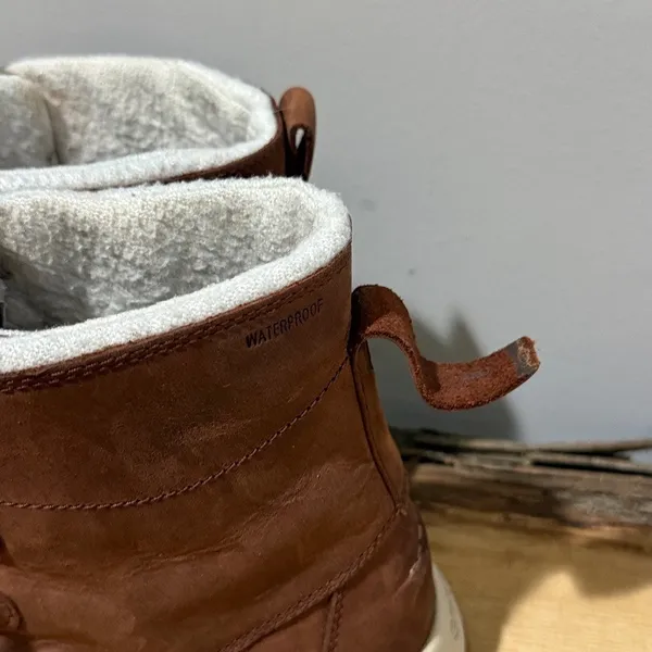 Sperry Maritime Cruz Waterproof Brown Leather Ankle Boot Size 9 B102‎ - Image 3