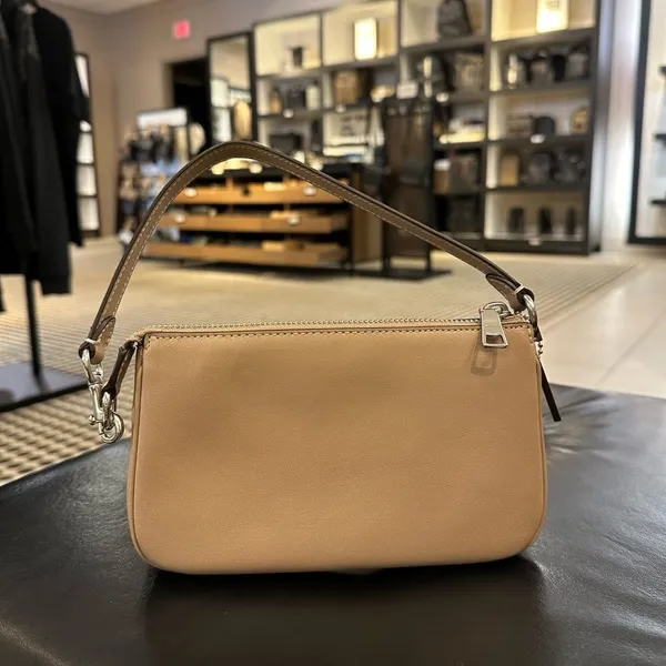 NWT‎ Coach Leather Nolita 19 bag - Image 4