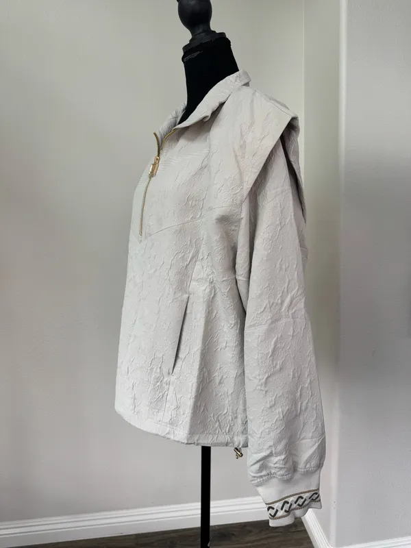Nike NWT Women’s Oversized Textured Jacket Size S - Image 4