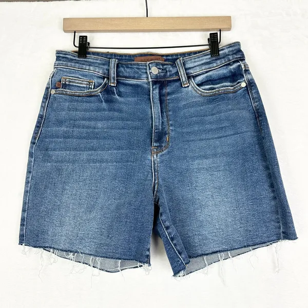 Judy Blue High Rise Denim Shorts Size Large Cutoff Medium Wash Stretch 5.5" - Image 3